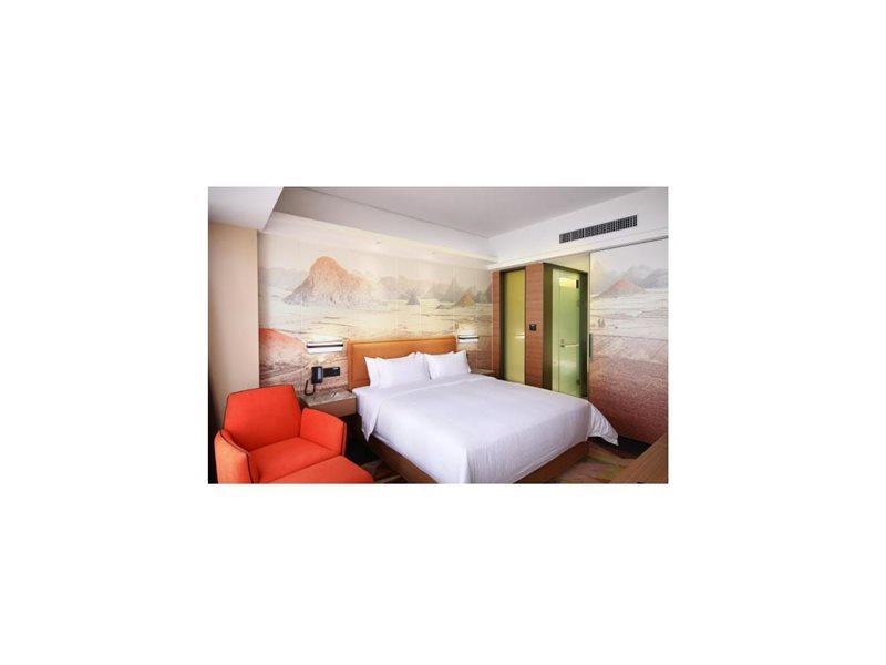 Hampton By Hilton Qujin Hotel Qujing Exteriör bild