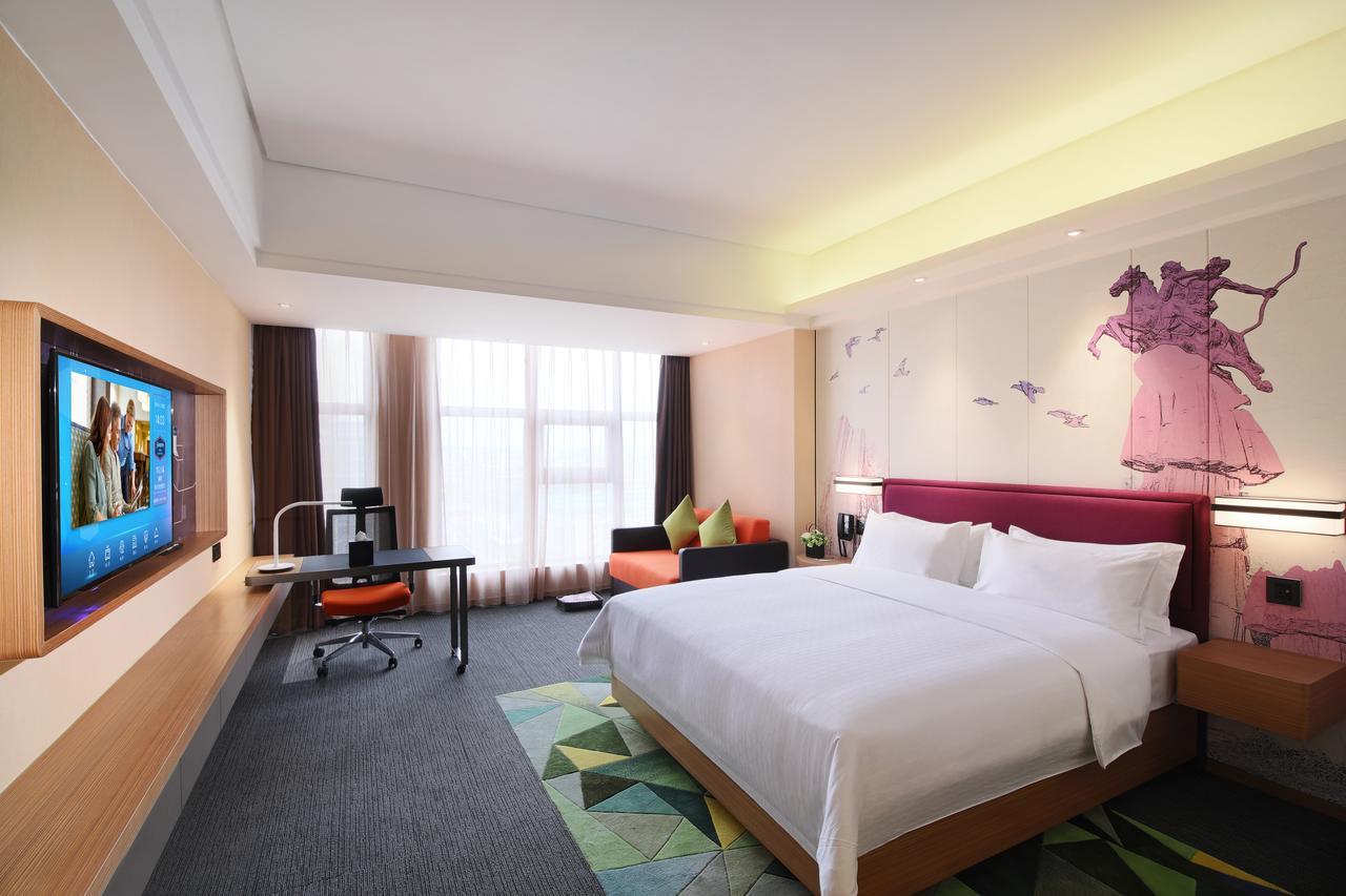 Hampton By Hilton Qujin Hotel Qujing Exteriör bild
