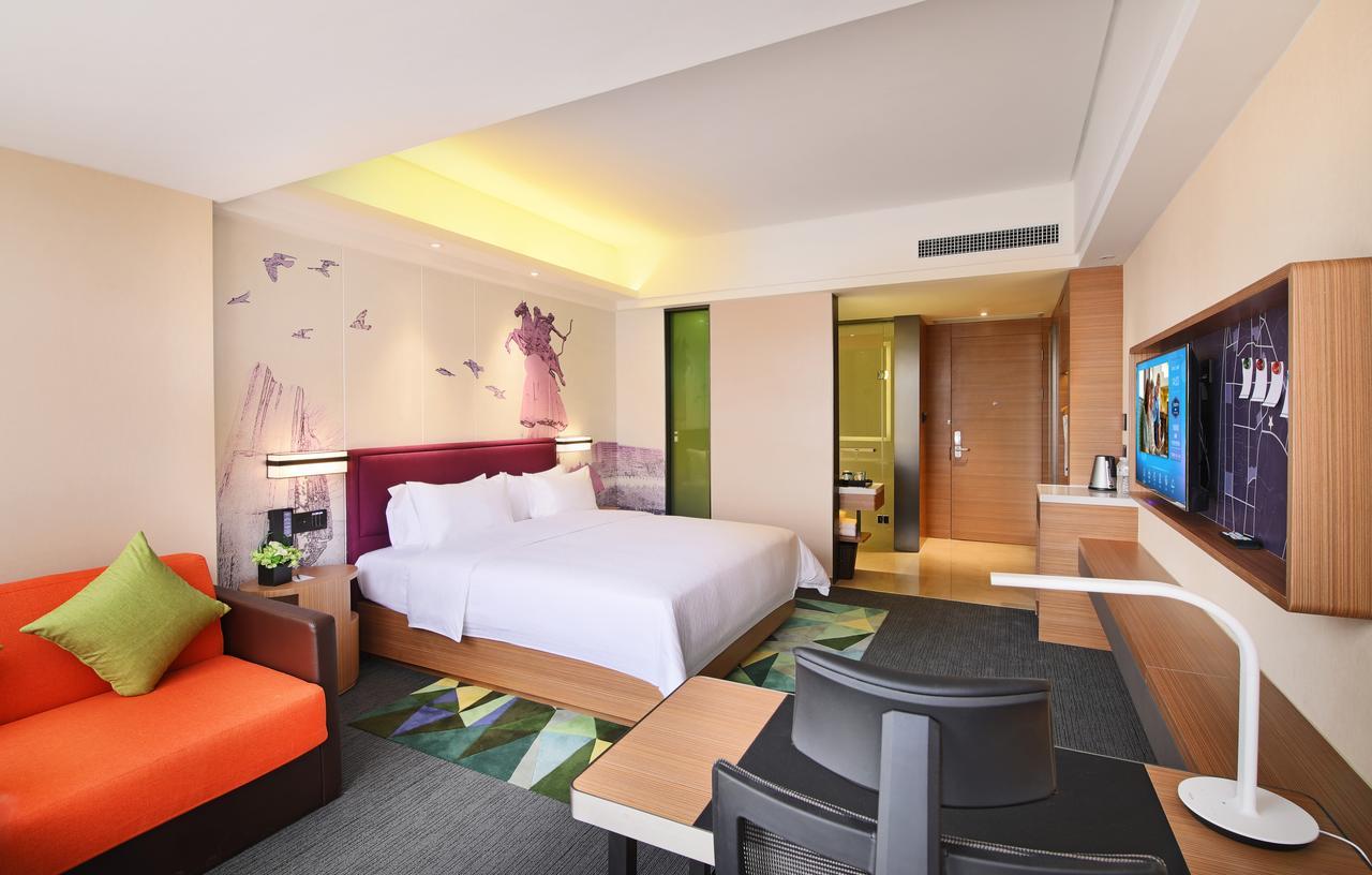 Hampton By Hilton Qujin Hotel Qujing Exteriör bild