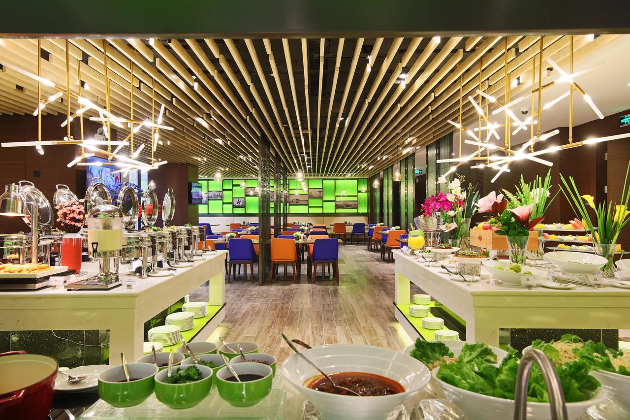Hampton By Hilton Qujin Hotel Qujing Exteriör bild