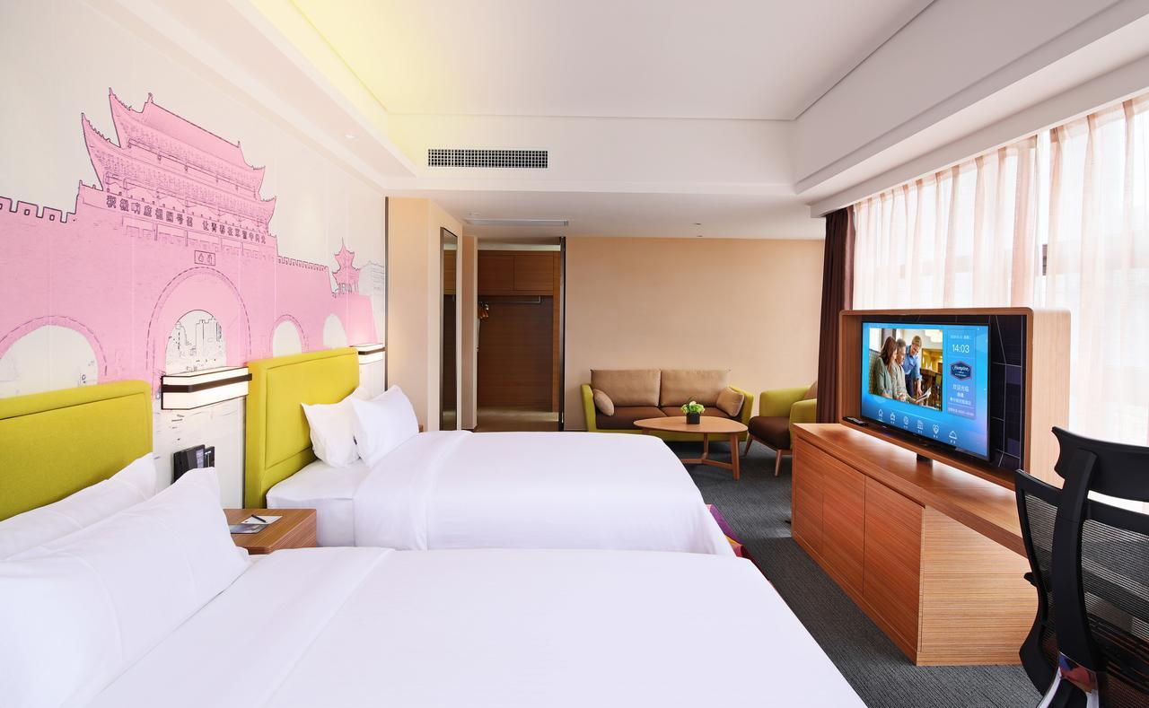 Hampton By Hilton Qujin Hotel Qujing Exteriör bild