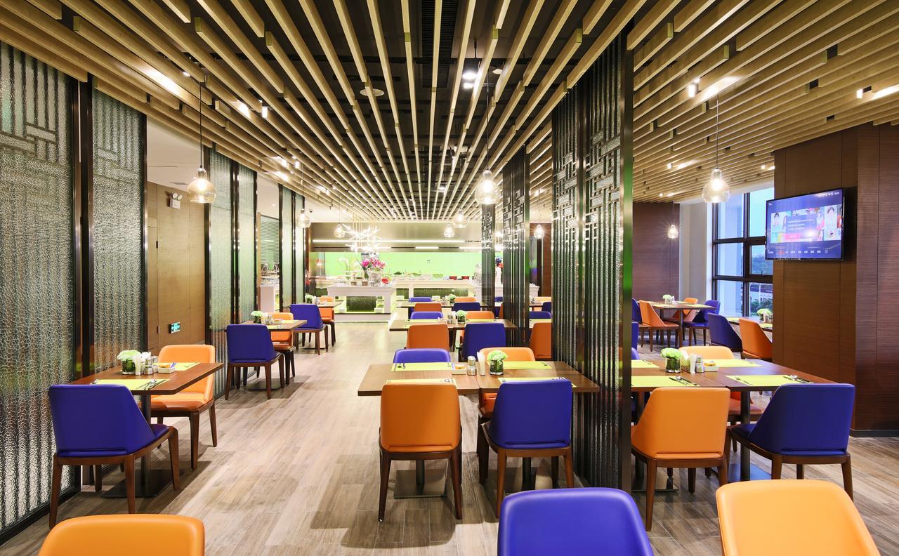 Hampton By Hilton Qujin Hotel Qujing Exteriör bild