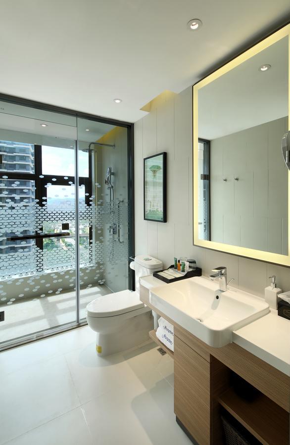 Hampton By Hilton Qujin Hotel Qujing Exteriör bild